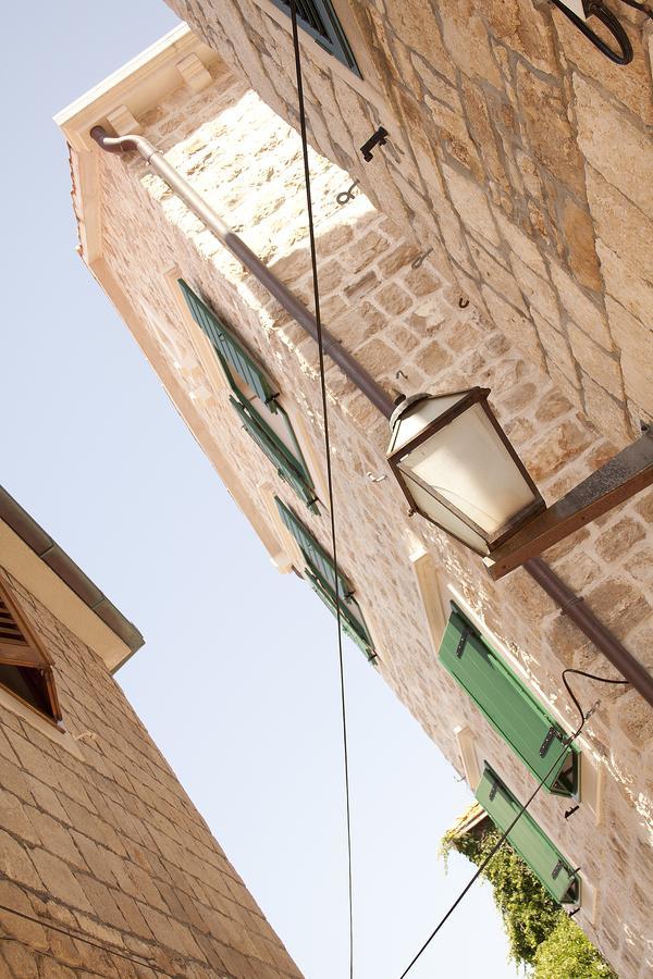 Apartments Jaksic Postira Exterior photo